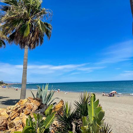 Modern Apartment With Terrace - 2 Min From The Beach Estepona Buitenkant foto